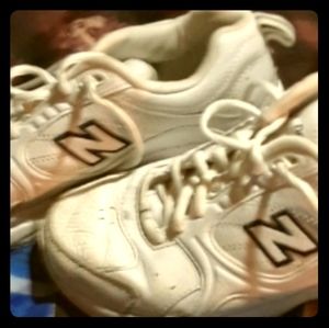 Size 8.5 ladies new balance shoes